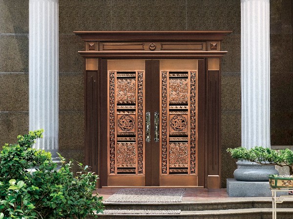 別墅銅大門是別墅重要的裝飾材料