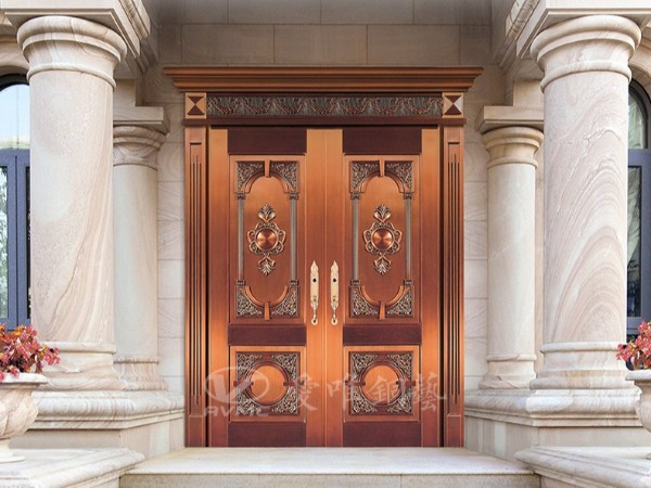 佛山別墅銅門(mén)廠(chǎng)家愛(ài)唯銅藝定制定做，竭誠(chéng)為您服務(wù)！