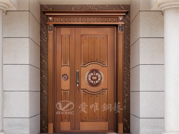 佛山銅門廠家愛唯銅藝——別墅銅門中西結(jié)合銅門款式